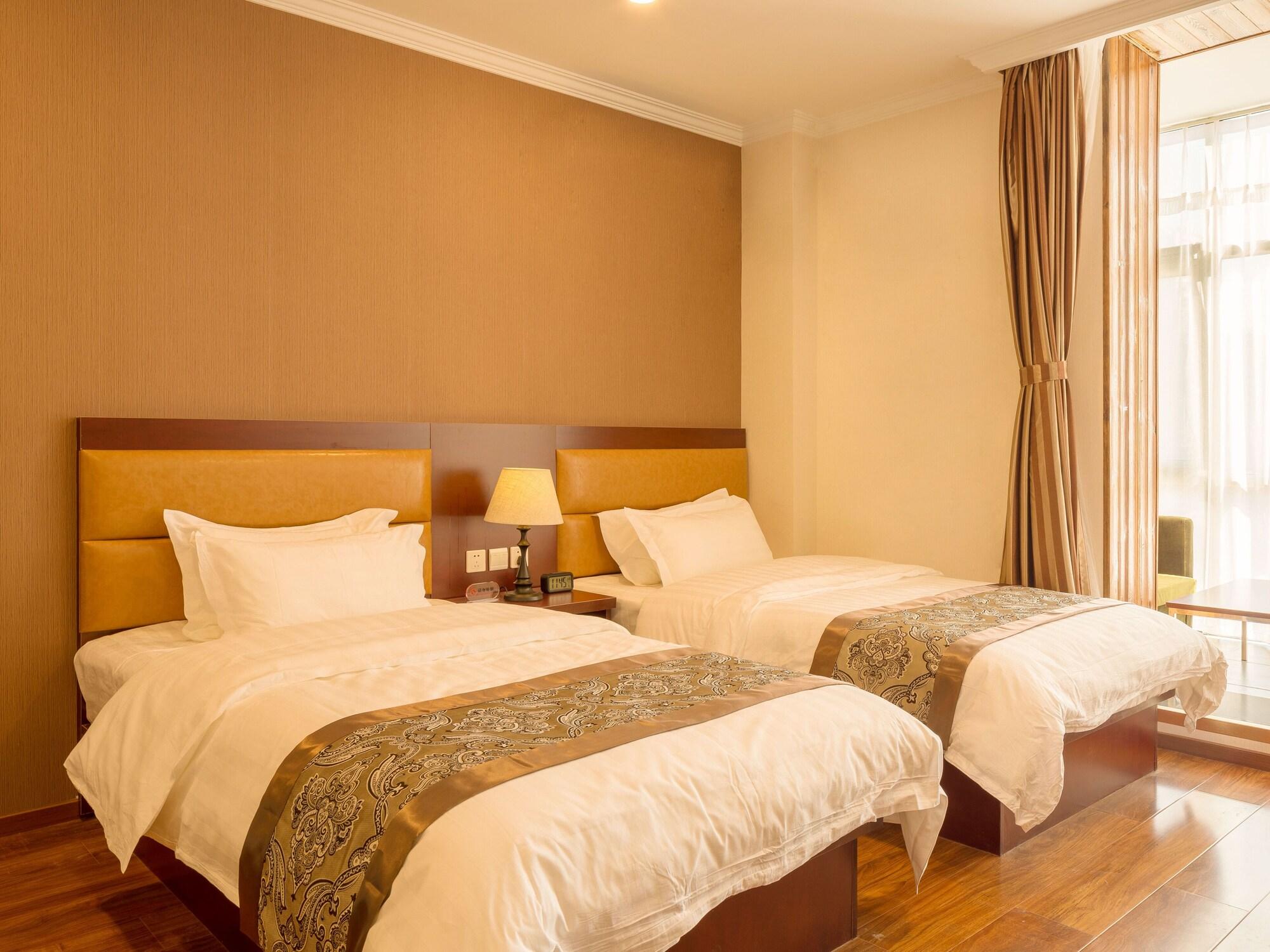 Hill Lily Hotel Beijing Exterior photo