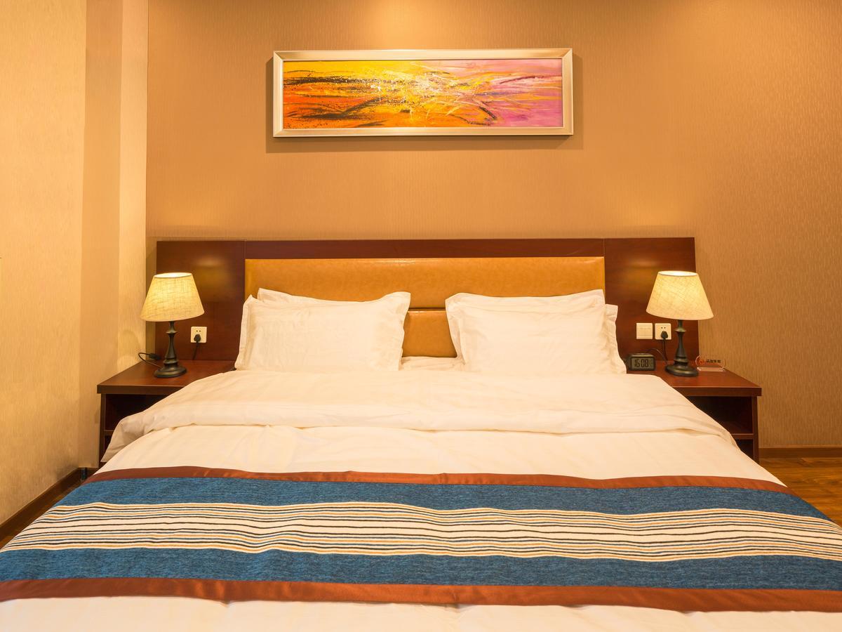 Hill Lily Hotel Beijing Exterior photo