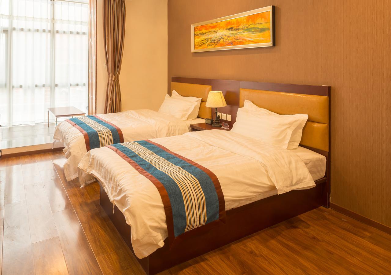 Hill Lily Hotel Beijing Exterior photo