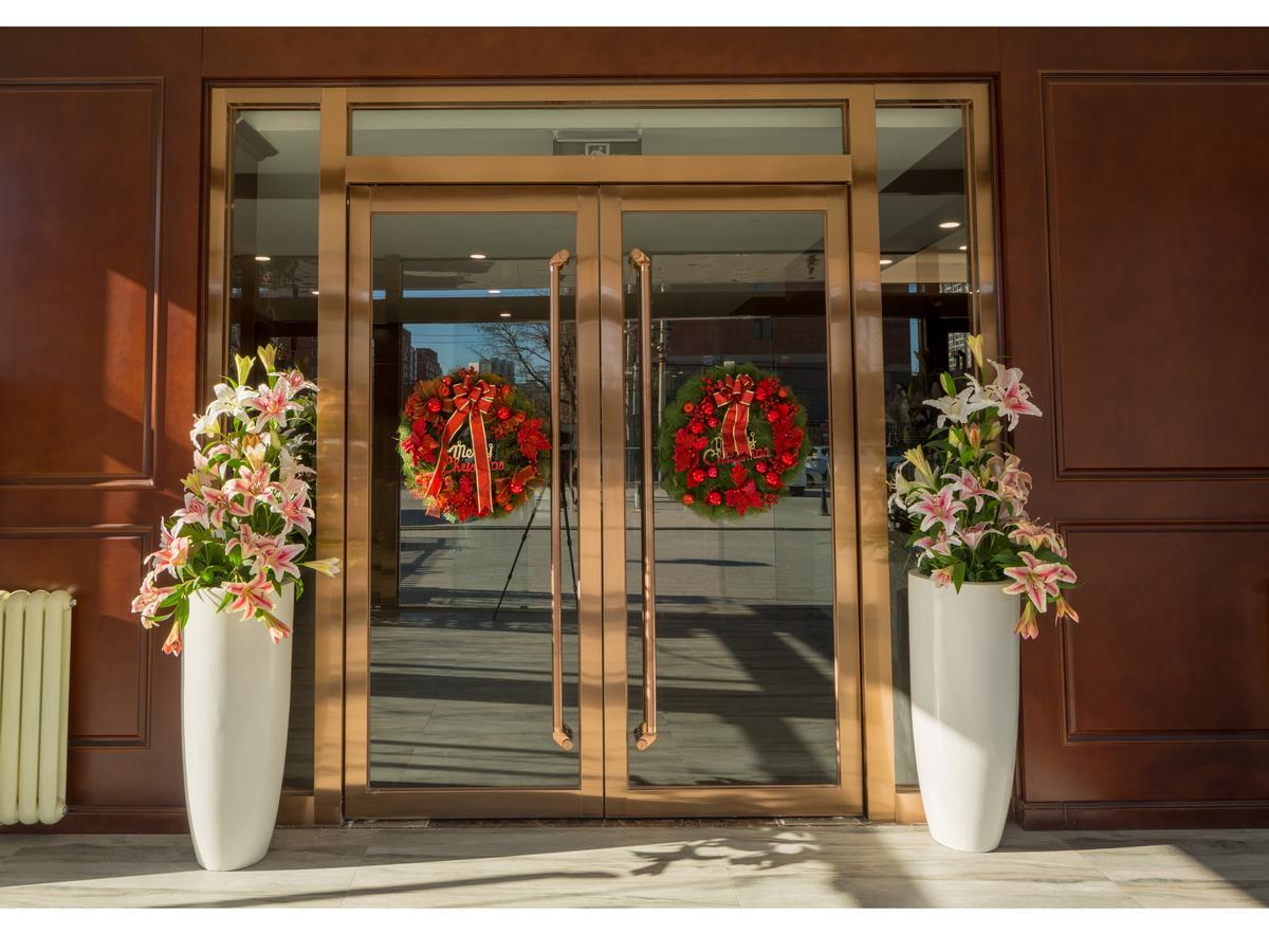 Hill Lily Hotel Beijing Exterior photo
