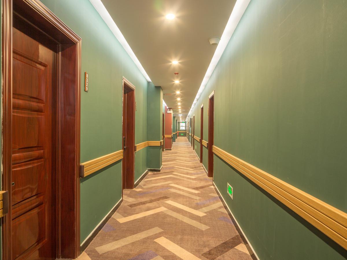 Hill Lily Hotel Beijing Exterior photo